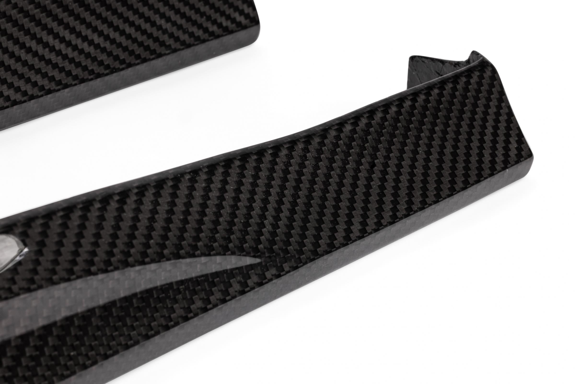 Carbon Fiber Side Skirts (MK8 GTI) Fits Volkswagen GTI 22-24 APR
